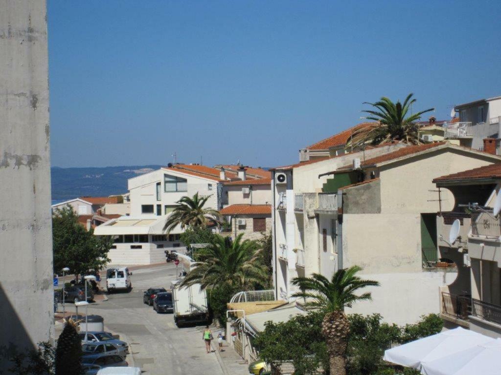 Apartments Mihic Makarska Exterior foto